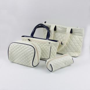 韓版格紋風(fēng)尚 高檔橫款方型化妝包四件套，廠家直銷盡顯品質(zhì)