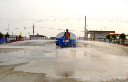 福田熱水保溫車與灑水車采購指南